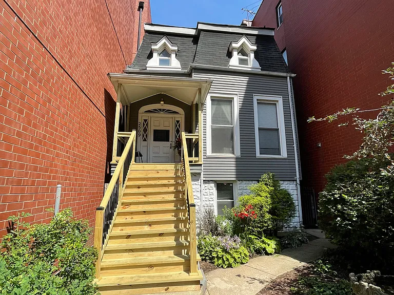 2509 N Halsted St — Photo 11