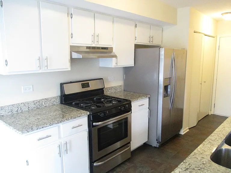 203 Teak Ln — Photo 7