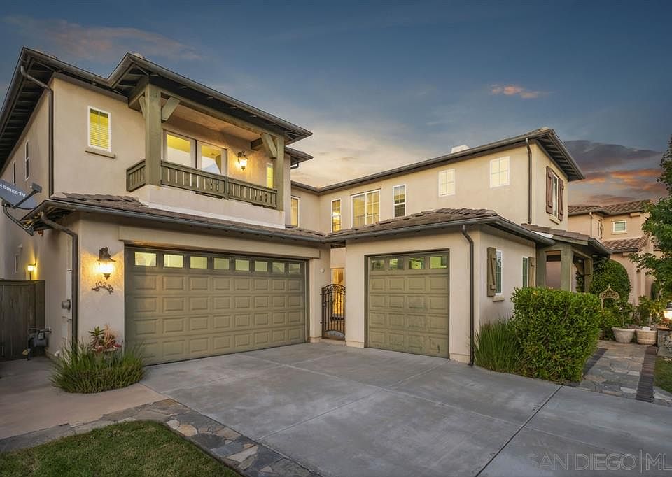 2nd image of 10232 Paseo De Linda