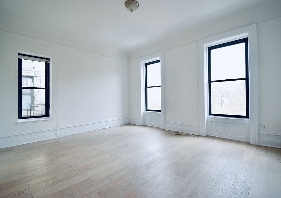 1st image of 472 Central Park W APT 5A