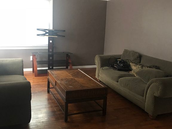 2nd image of 4097 Ann St