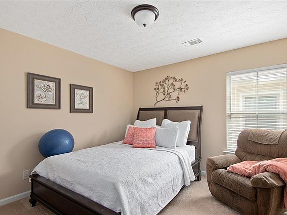 4th image of 6333 Cadbury Ln