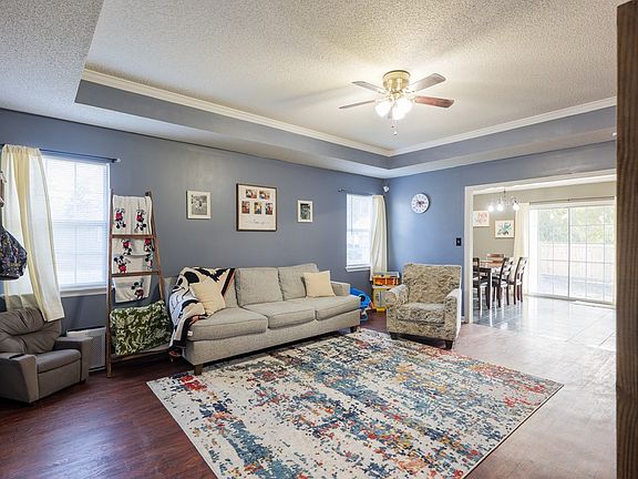 4th image of 4101 Hamilton Cir