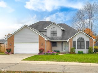 1009 Redwing Dr, Columbus, IN 47203