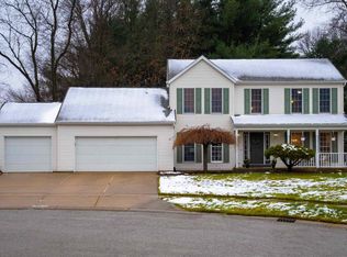 13932 Lexington Cir S, Granger, IN 46530