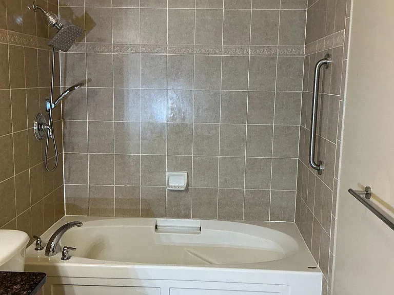416 Masterson Ct — Photo 19