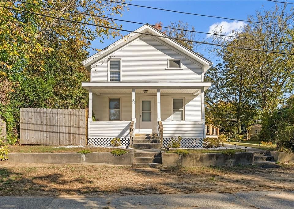 1st image of 34 Read Ave