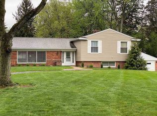 26069 Shelly Lynn Ct, Franklin, MI 48025