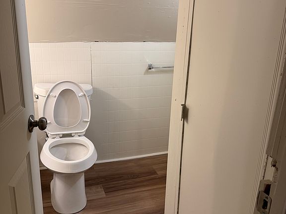 5th image of 12144 Washburn St #3