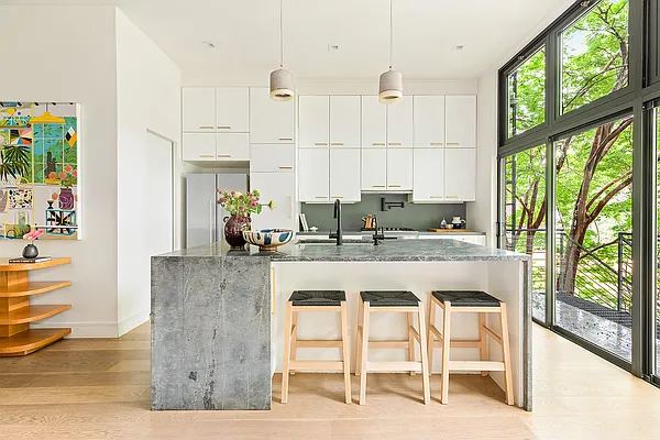 Sold by Compass | media 3