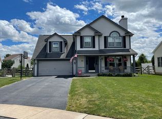 672 Little Creek Dr, Perrysburg, OH