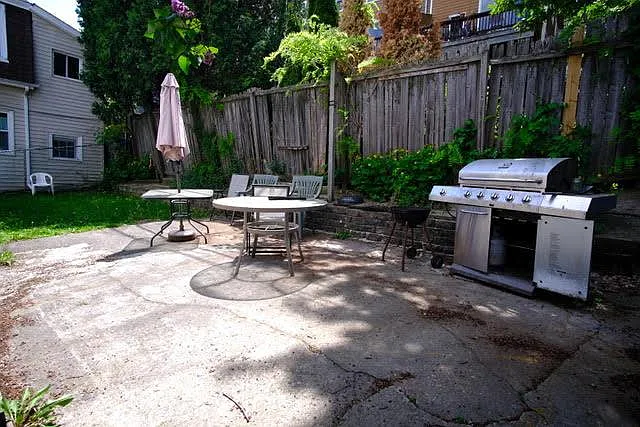 37 Forbes St #B — Photo 7