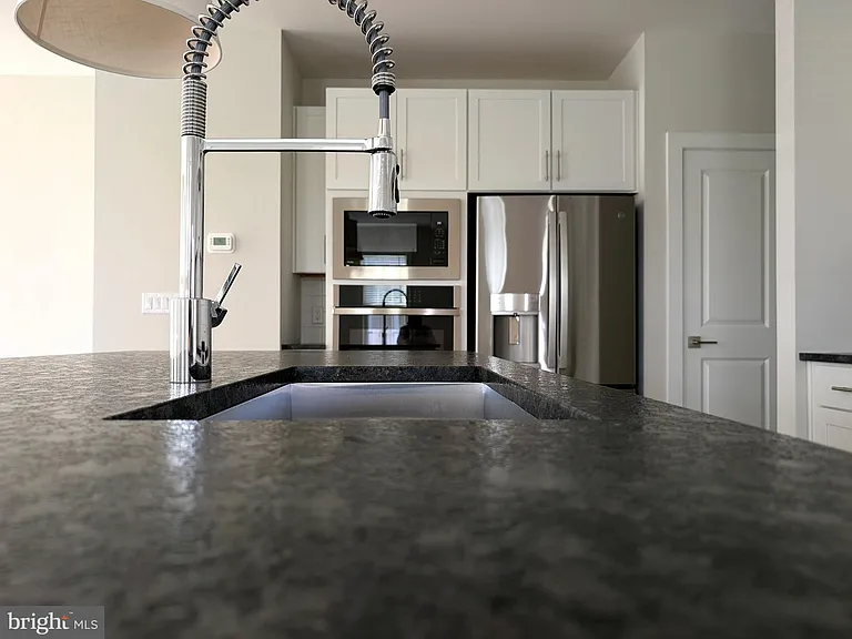 2906 Justin Dr — Photo 6