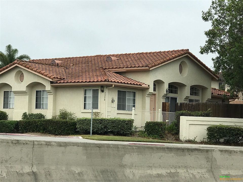 1st image of 1558 Smythe Ave