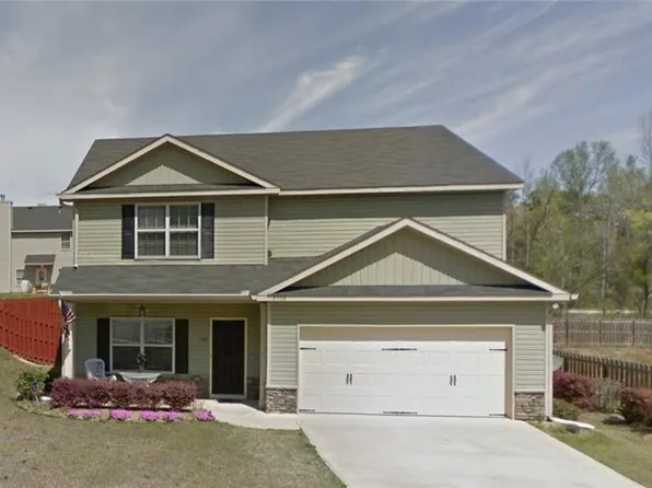 2506 Randell St, Phenix City, AL 36869