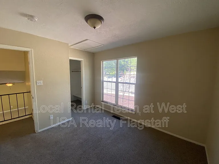 1607 N Prairie Way — Photo 9