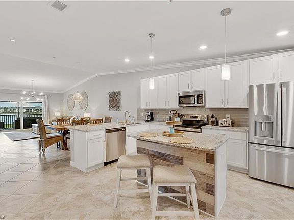 2nd image of 43041 Greenway Blvd #921