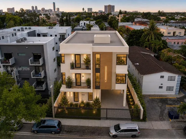850 SW 2nd St, Miami, FL 33130