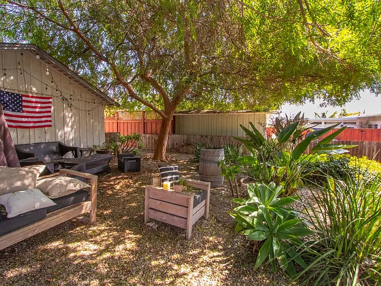 3042 Palm St — Photo 32