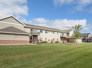 588 Fenton St #13361807, Ripon, WI 54971