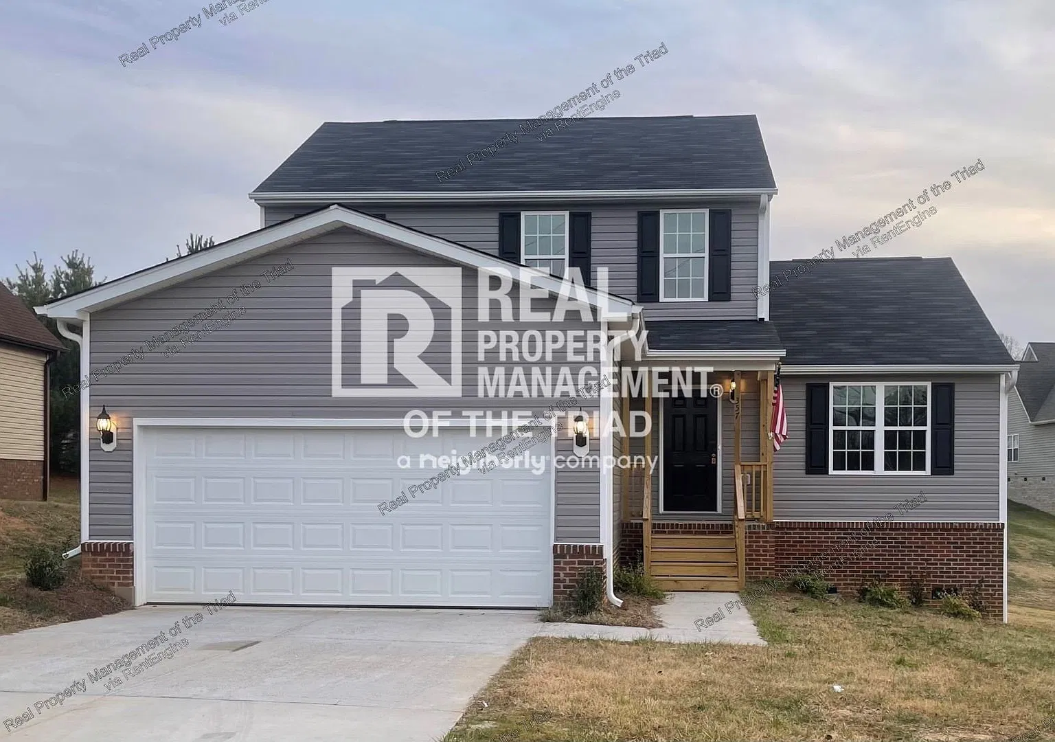 3 bed, 2.5 bath, 1760 sqft, $2,000 — Photo 1