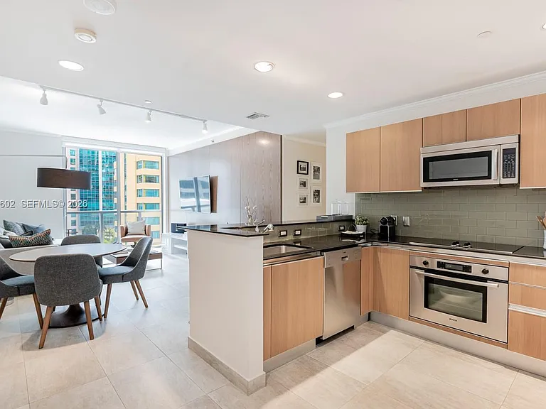 1060 Brickell Ave #1507 — Photo 22