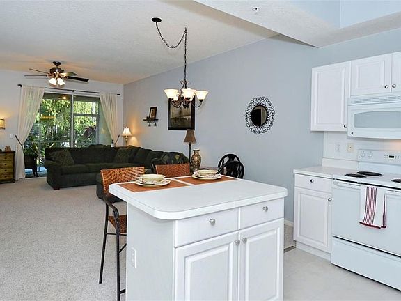 4th image of 4245 Breezeway Blvd Unit 2511