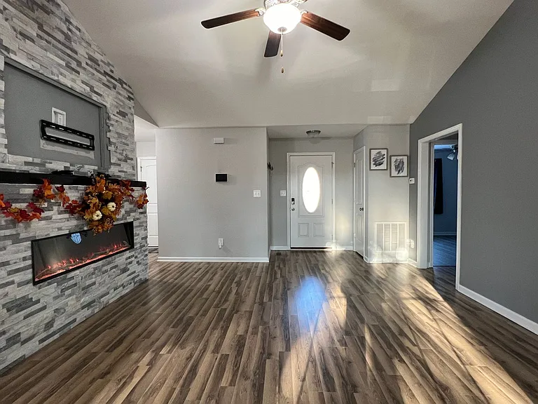184 Hudson Farms Way — Photo 85