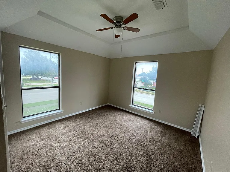 800 Betty Ct #B — Photo 11