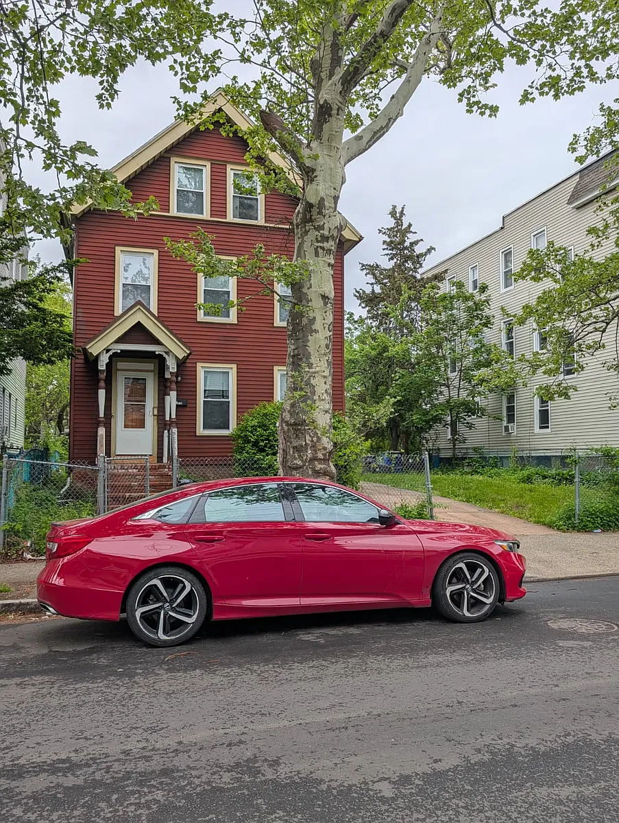 Building Photo - 253 W Ivy St #2-53