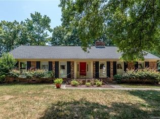 1332 Braeburn Rd, Charlotte, NC 28211