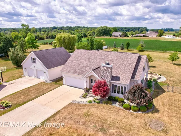 4881 N Gleaner Rd, Hemlock, MI 48623