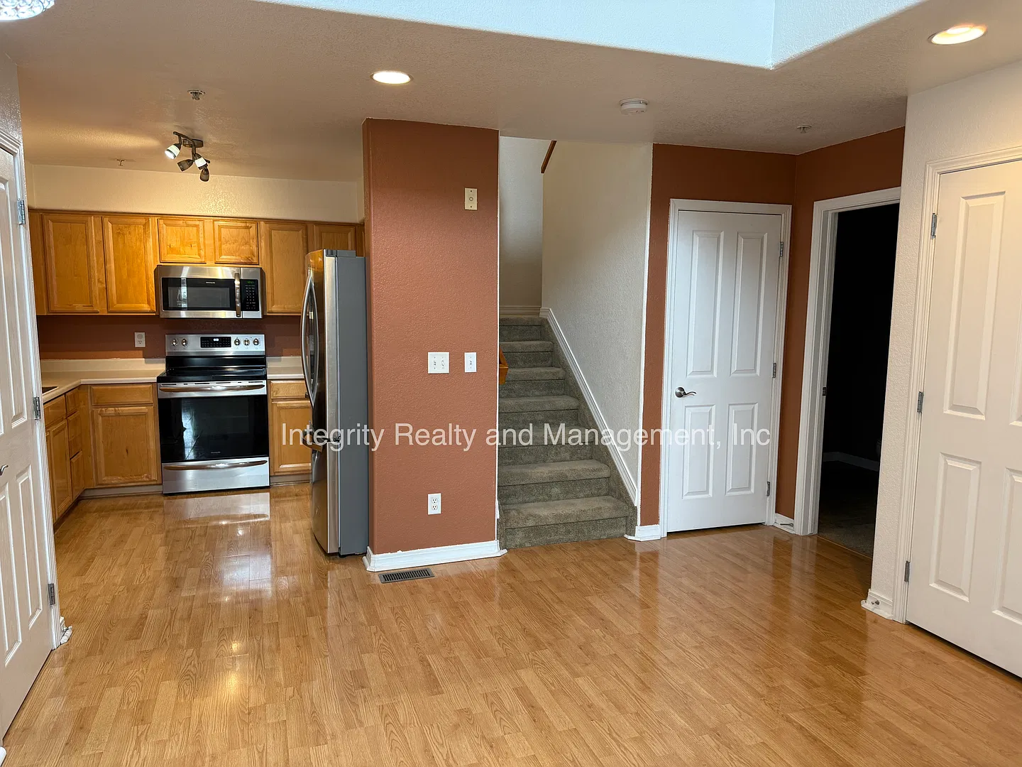 3 Bed/2 Bath, 2192 sqft - 23501 E Alamo Pl Unit C Aurora, CO 80016 — Photo 2