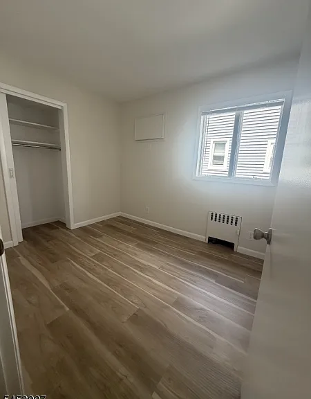 271 Travers Pl — Photo 10