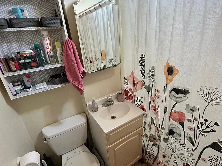 24 Mount Vernon St #1 — Photo 10