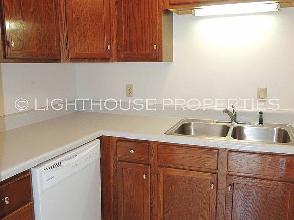 4th image of 115 Cavalier Ct
