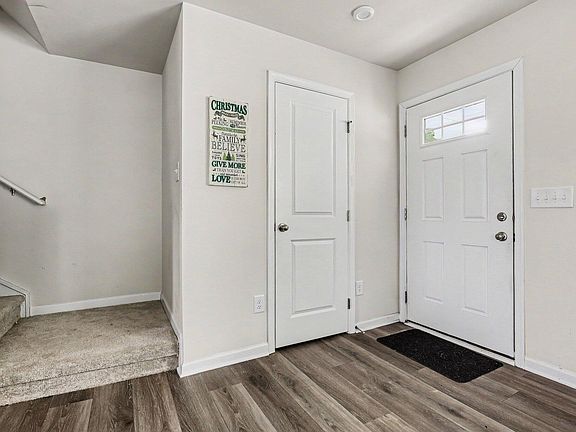 4th image of 1476 Burgundy Bluff Ln