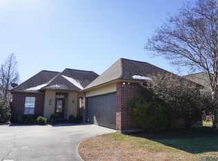 9766 Summer Glenn Ave, Baton Rouge, LA 70810