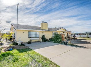 4637 Luna Rd, Phelan, CA 92371