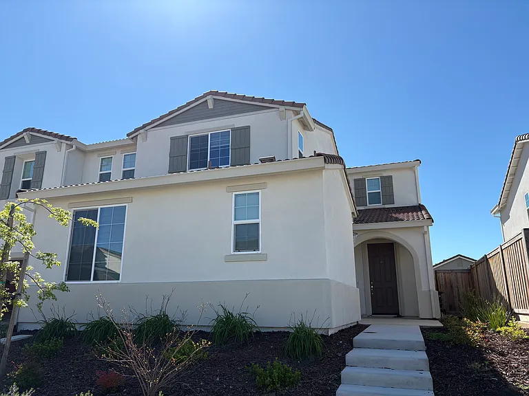 4823 Black Walnut Dr — Photo 10