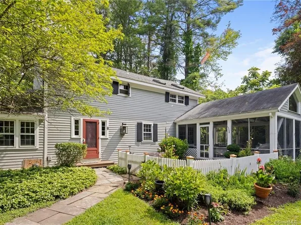 14 Forge Lane, Salisbury, CT 06039