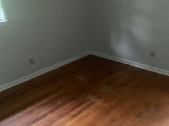 3rd image of 131 Audrey Dr