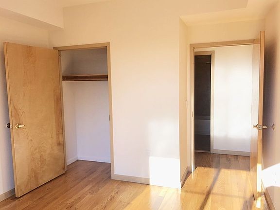 5th image of 5828 44th Ave APT 2E