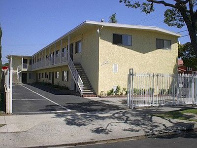 1st image of 1002 Lakme Ave APT 4
