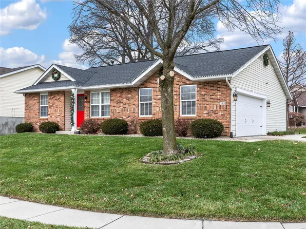545 Pennsylvania St, Collinsville, IL 62234