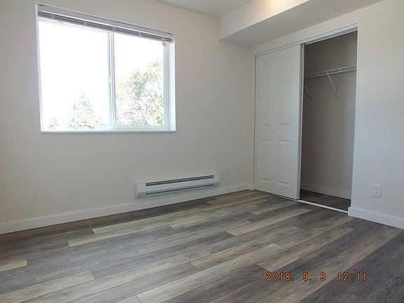 3rd image of 12544 15th Ave NE #412