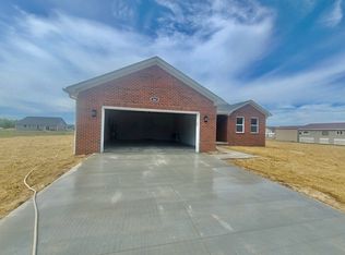 542 Shawnee Trl, Batesville, IN 47006