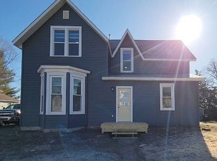 2327 4th St, Eau Claire, WI 54703