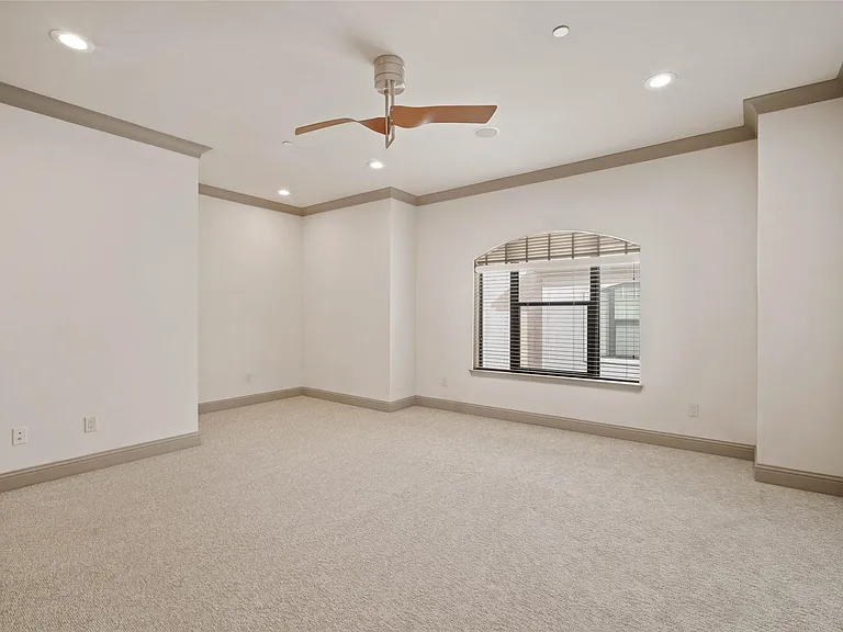 3126 Ross Ave #5 — Photo 12