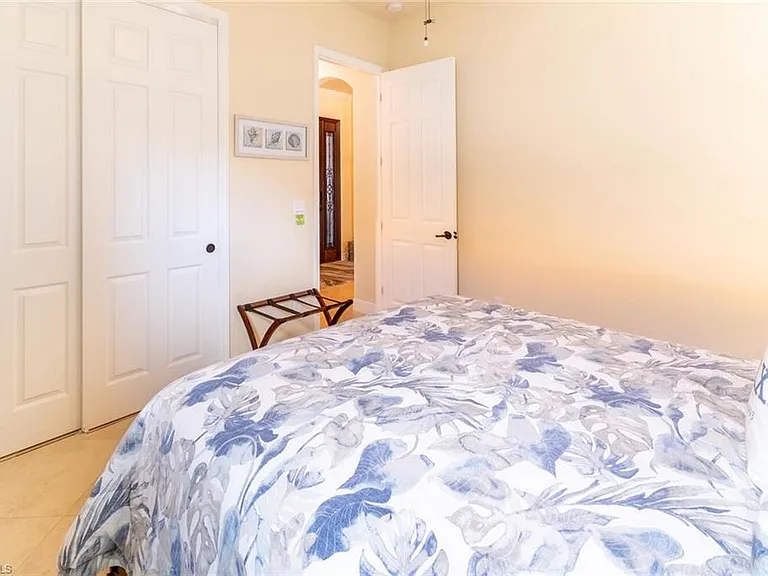 9372 Vercelli Ct — Photo 30